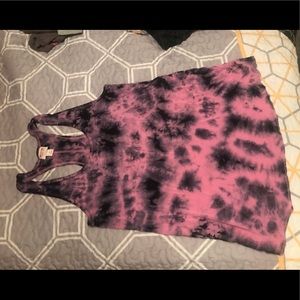 Tank top tie dye